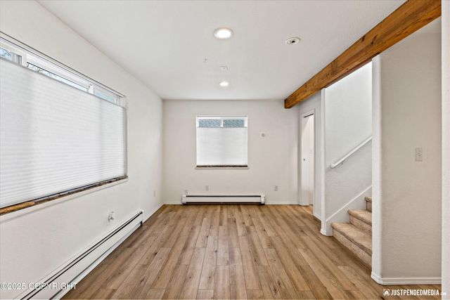 2906 W 29th Avenue, Anchorage, AK 99517