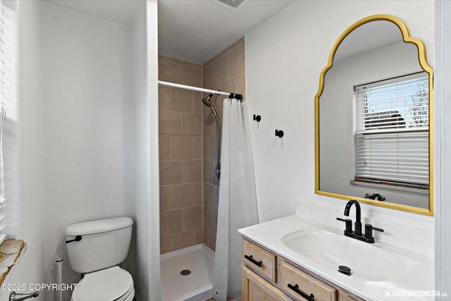 2906 W 29th Avenue, Anchorage, AK 99517