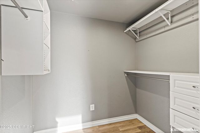 2906 W 29th Avenue, Anchorage, AK 99517