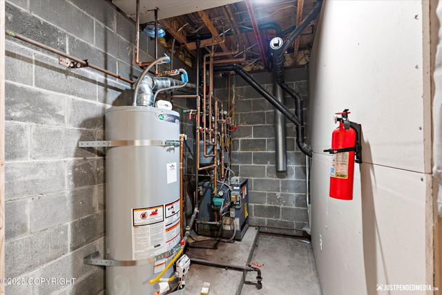 2906 W 29th Avenue, Anchorage, AK 99517