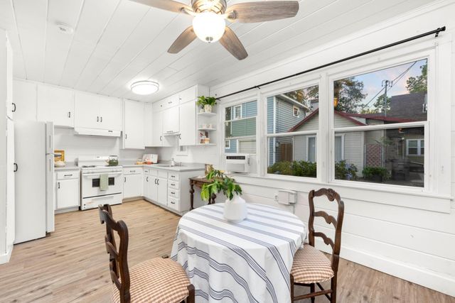104 Columbia Ave, Roseville, CA 95678