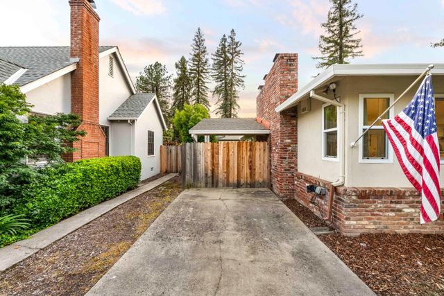 104 Columbia Ave, Roseville, CA 95678