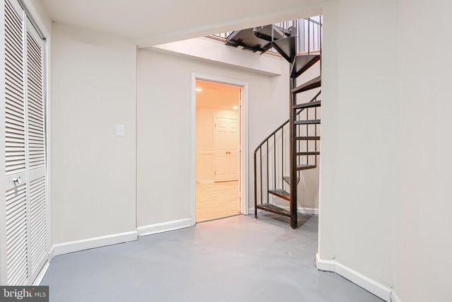 698 WASHINGTON BLVD, Baltimore, MD 21230