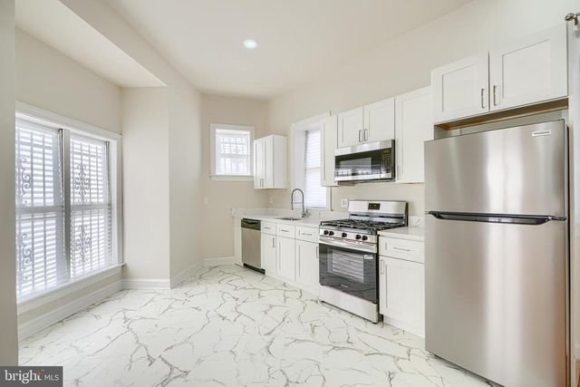 698 WASHINGTON BLVD, Baltimore, MD 21230