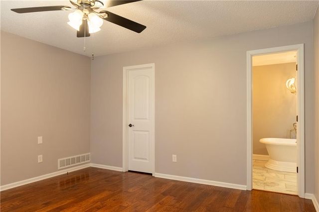 328 Phillips Lee Road, Hiram, GA 30141