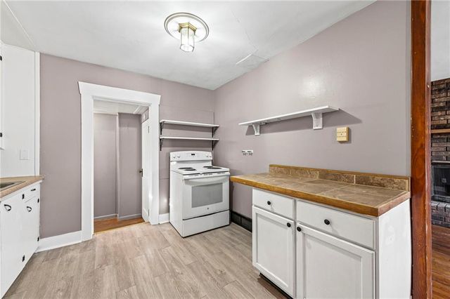 1812 Rose Street, Leavenworth, KS 66048