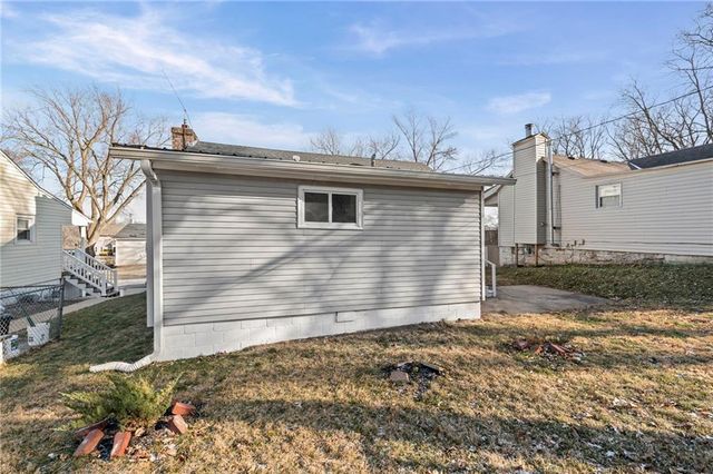 1812 Rose Street, Leavenworth, KS 66048
