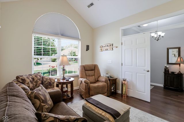 847 Fairfield Drive, Greenfield, IN 46140