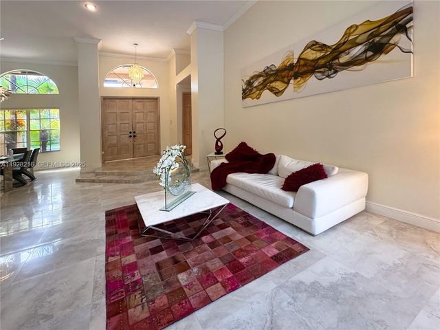 375 Sabal Way, Weston, FL 33326