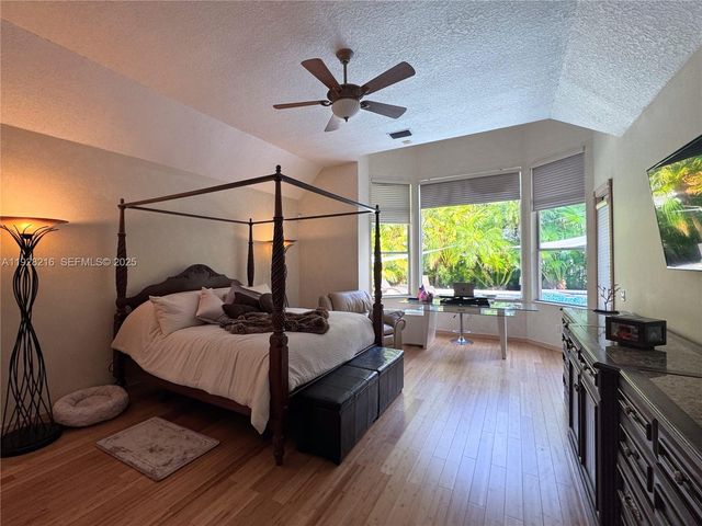 375 Sabal Way, Weston, FL 33326