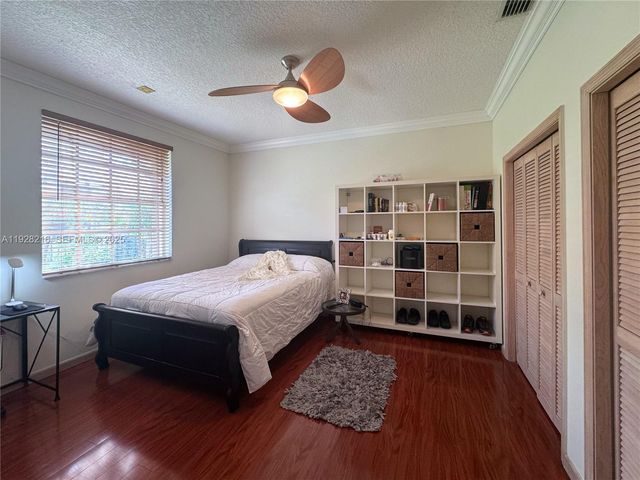 375 Sabal Way, Weston, FL 33326