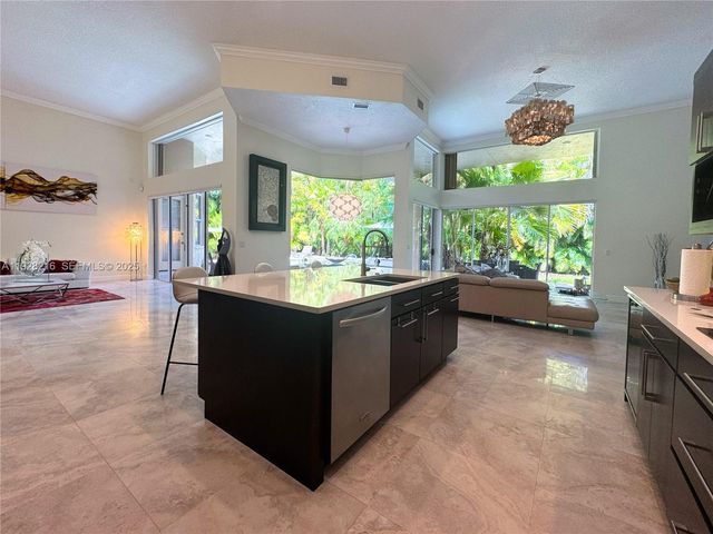 375 Sabal Way, Weston, FL 33326