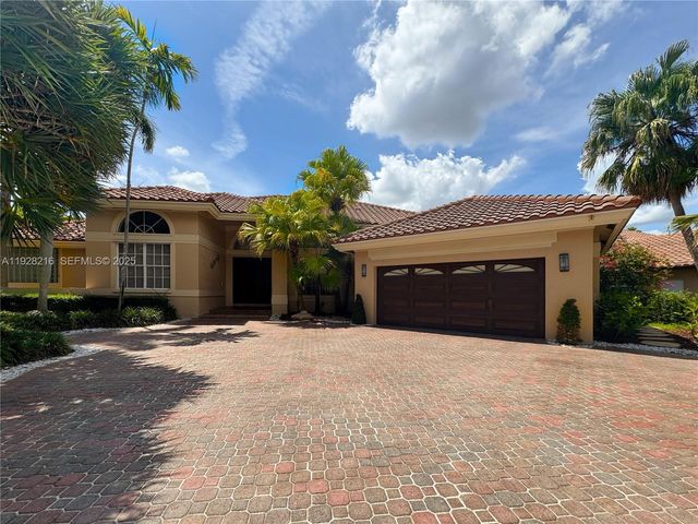 375 Sabal Way, Weston, FL 33326