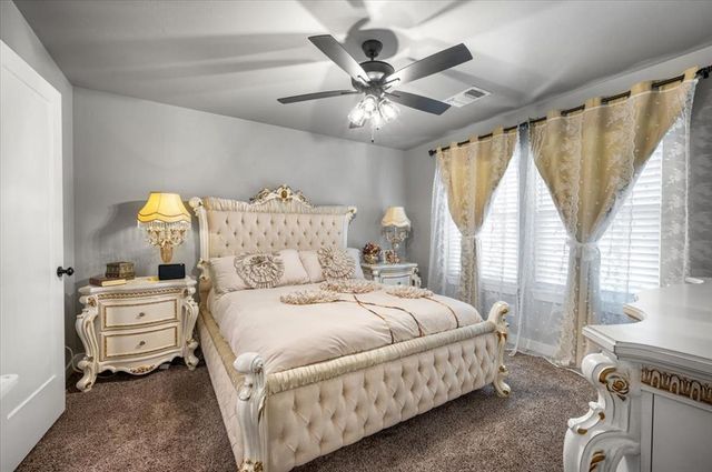 11109 NW 136th Terrace, Yukon, OK 73099