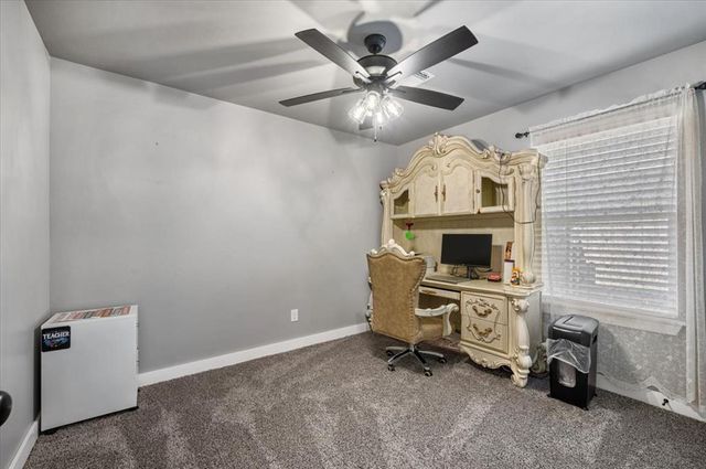 11109 NW 136th Terrace, Yukon, OK 73099