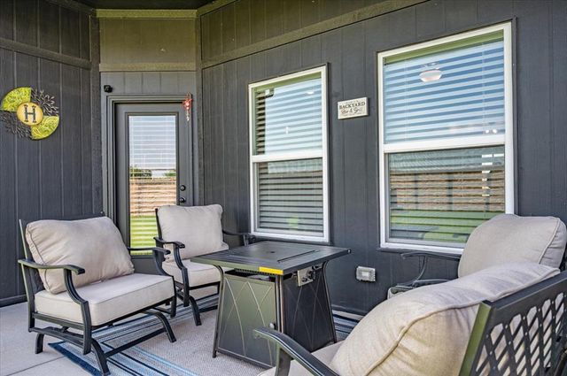 11109 NW 136th Terrace, Yukon, OK 73099