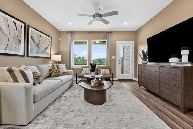 5905 Taunte DR, Del Valle, TX 78617