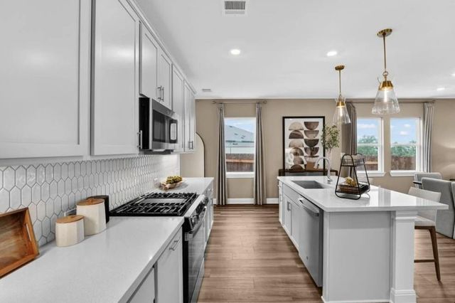 5905 Taunte DR, Del Valle, TX 78617