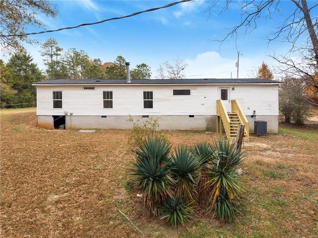 1384 Pocket Road, Braselton, GA 30517