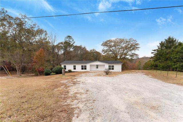 1384 Pocket Road, Braselton, GA 30517