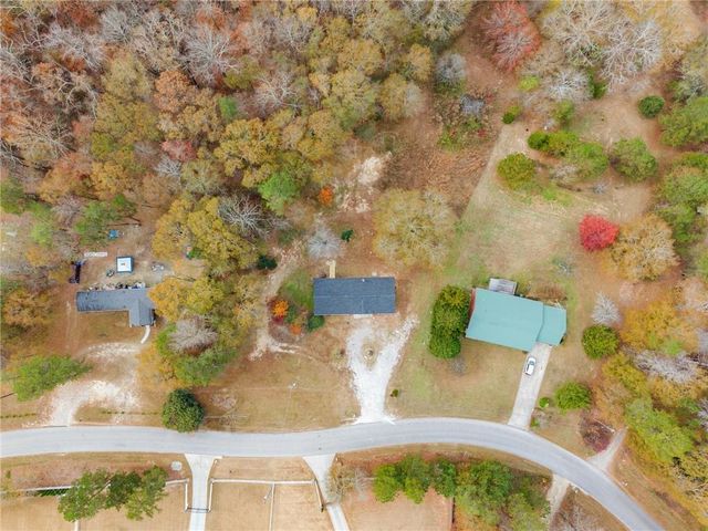 1384 Pocket Road, Braselton, GA 30517