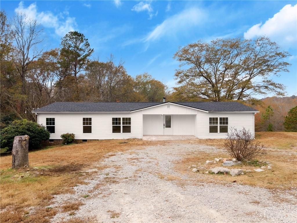 1384 Pocket Road, Braselton, GA 30517