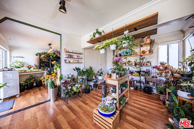 10872 Venice Boulevard, Culver City, CA 90232