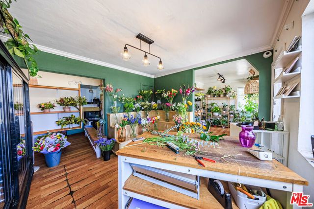 10872 Venice Boulevard, Culver City, CA 90232