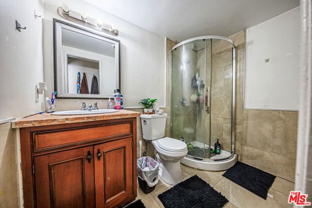 10872 Venice Boulevard, Culver City, CA 90232