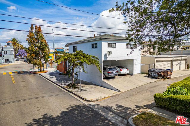 10872 Venice Boulevard, Culver City, CA 90232