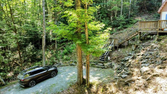 239 Kearsarge Drive, Haverhill, NH 03785