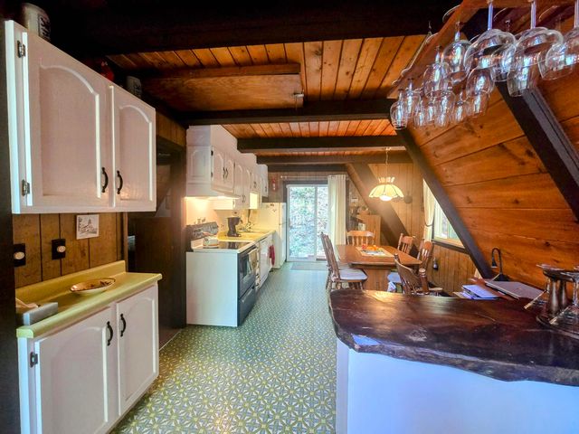 239 Kearsarge Drive, Haverhill, NH 03785