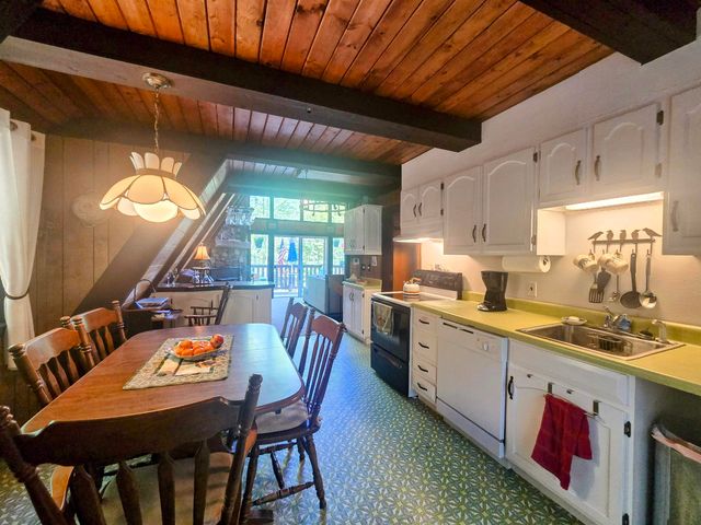 239 Kearsarge Drive, Haverhill, NH 03785