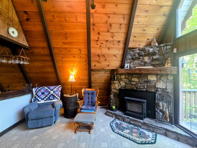 239 Kearsarge Drive, Haverhill, NH 03785