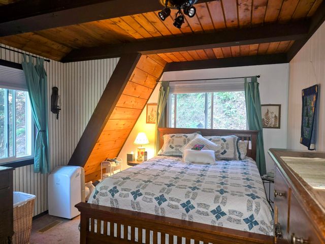 239 Kearsarge Drive, Haverhill, NH 03785