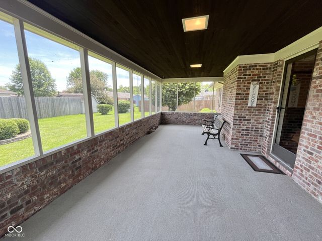 305 Jodi Drive, Brownstown, IN 47220