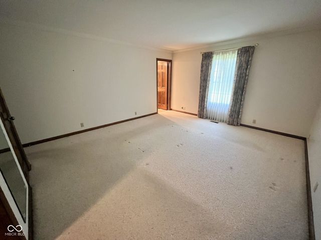 305 Jodi Drive, Brownstown, IN 47220