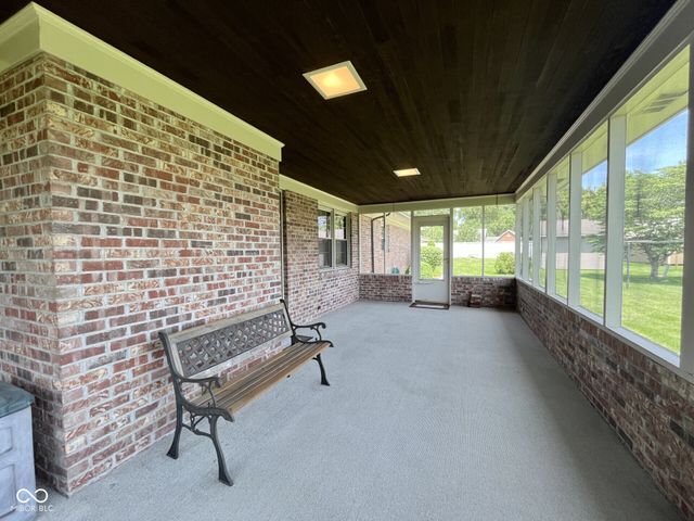 305 Jodi Drive, Brownstown, IN 47220