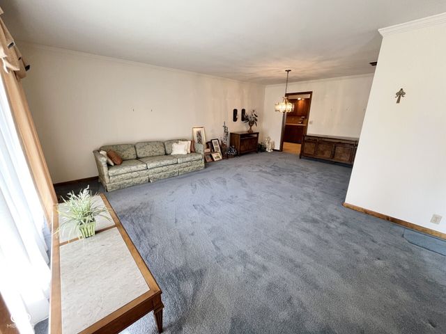 305 Jodi Drive, Brownstown, IN 47220