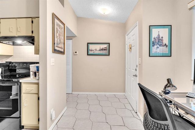 7235 S Devon Drive 209, Tamarac, FL 33321