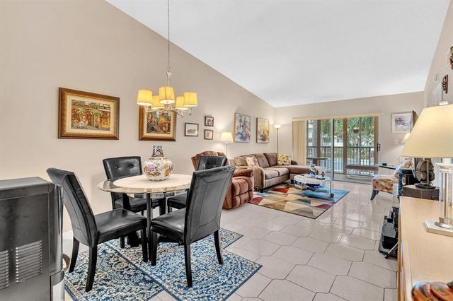 7235 S Devon Drive 209, Tamarac, FL 33321