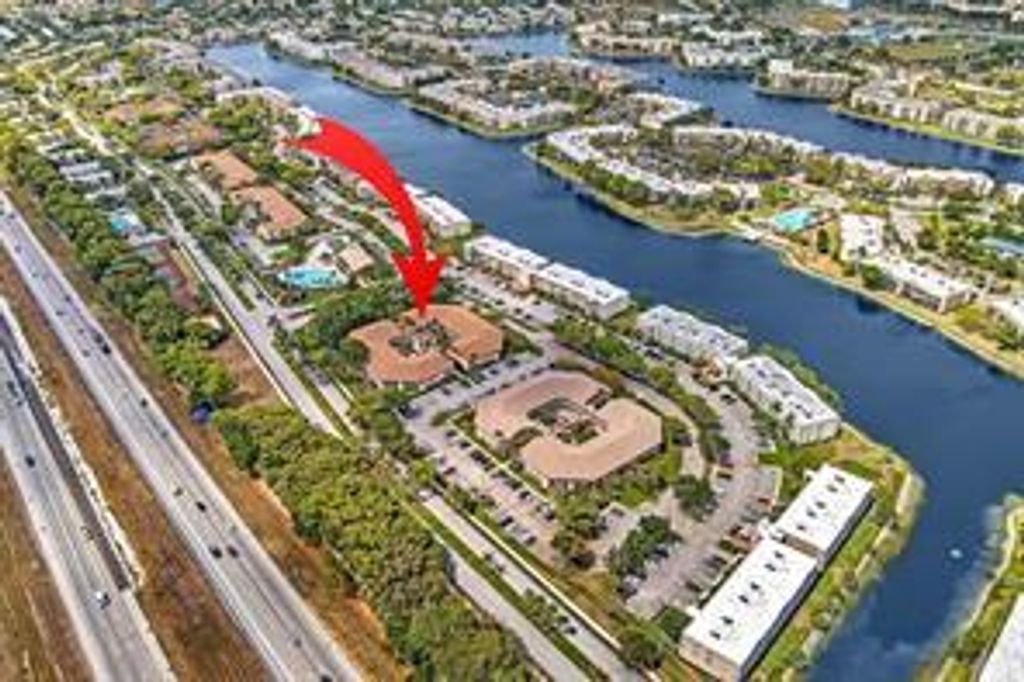 7235 S Devon Drive 209, Tamarac, FL 33321