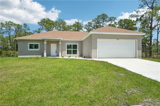 3205 E 21st ST, Alva, FL 33920