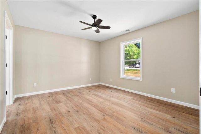 138 Ladonna Drive, Clay City, KY 40312
