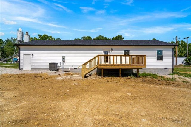 138 Ladonna Drive, Clay City, KY 40312