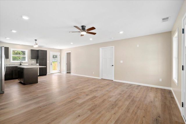 138 Ladonna Drive, Clay City, KY 40312