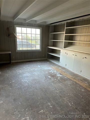 706 S Poplar Street, Sapulpa, OK 74066