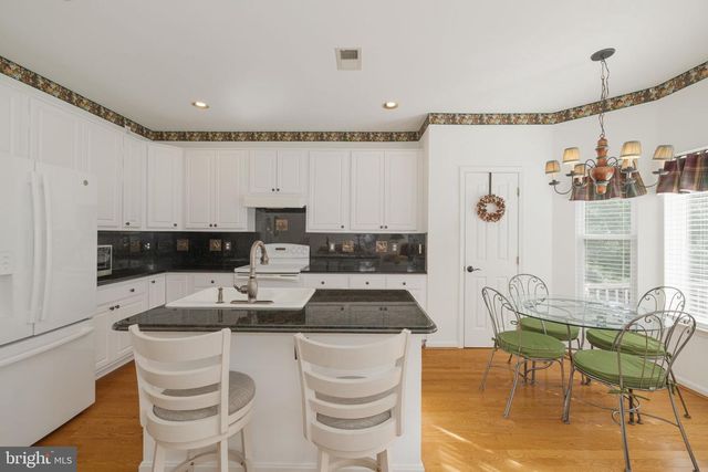 7826 DESIREE ST, Alexandria, VA 22315