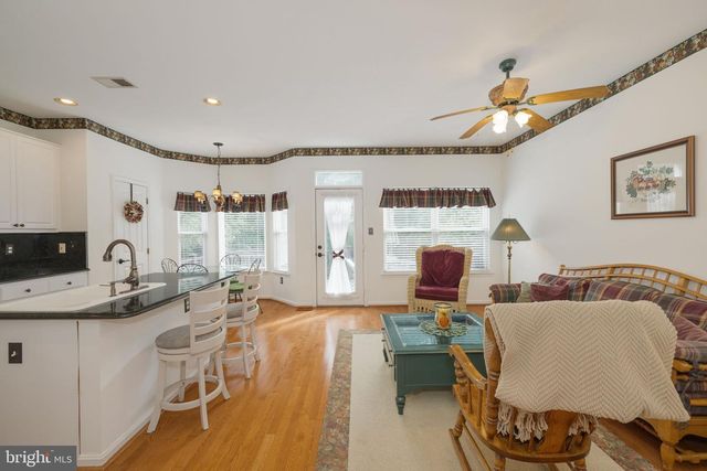 7826 DESIREE ST, Alexandria, VA 22315