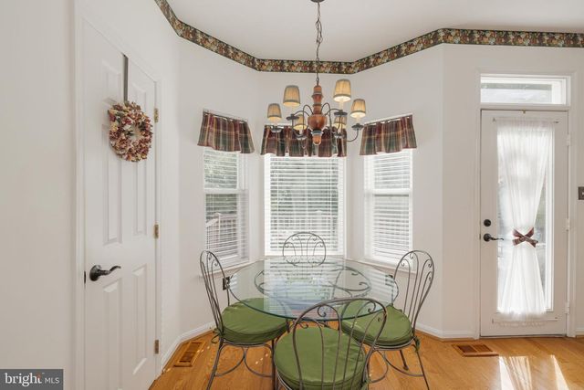 7826 DESIREE ST, Alexandria, VA 22315